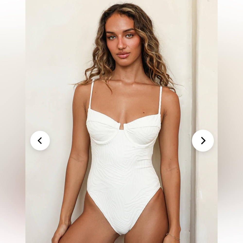 NWT Dippin' Daisy's White One Piece Swim